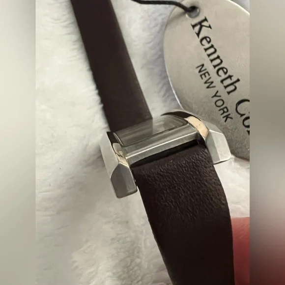 NWT Authentic Vintage Kenneth Cole 2-Tone Stainless Steel Watch w/Leather KC2152 - Picture 10 of 16
